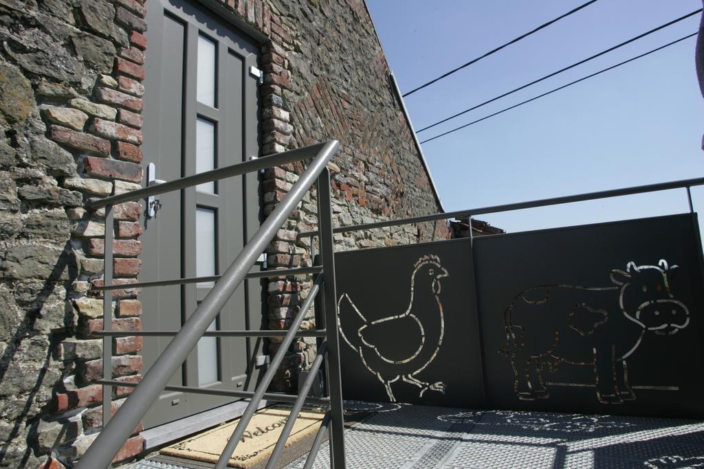 Aux Charmes De La Campagne Villa Hautrage Exterior foto
